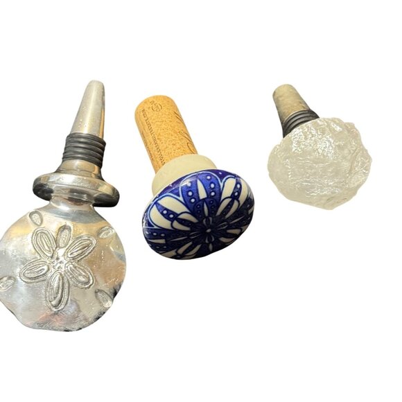 Set Of 3 Wine Bottle Stoppers Decorative Silver Glass & Ceramic Designs Stoller - Picture 1 of 6